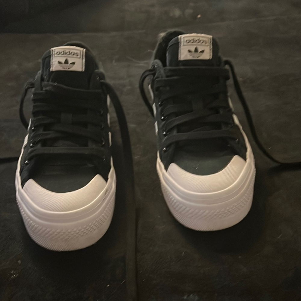 Adidas 61/2 black platform tennis shoes